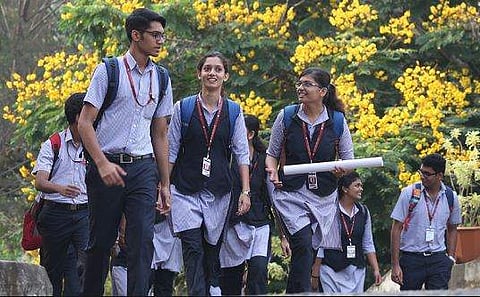 പ്ലസ് വൺ പ്രവേശം; വെള്ളിയാഴ്ച മുതൽ അപേക്ഷിക്കാം; ആദ്യ അലോട്ട്മെന്റ് 24ന്