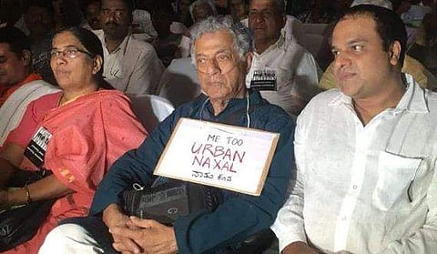 'മോദി വീണ്ടും അധികാരത്തിലെത്തിയപ്പോള്‍ നഗരനക്‌സല്‍ തീര്‍ന്നു'; ഗിരീഷ് കര്‍ണാടിന്റെ മരണം ആഘോഷമാക്കി പരിവാര്‍  പ്രവര്‍ത്തകര്‍ 