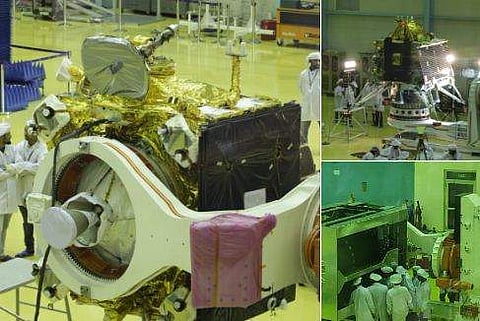 ചരിത്രം തിരുത്തിക്കുറിക്കാന്‍ ഒരുങ്ങി ഐഎസ്ആര്‍ഒ; ചന്ദ്രയാന്‍-2 ദൗത്യം അടുത്തമാസം; റോവറിന്റെയും ഓര്‍ബിറ്ററിന്റെയും ദൃശ്യങ്ങള്‍ പുറത്തുവിട്ടു 