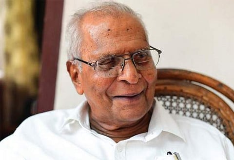 'കമ്യൂണിസ്റ്റ് പാര്‍ട്ടിയില്‍ നിന്ന് രാജിവച്ചാല്‍ പള്ളിയില്‍ കല്യാണം നടത്താം'; അതിന് ഞാന്‍ തയ്യാറായില്ല; ജീവിതസ്മരണകളിലൂടെ ലോറന്‍സ്