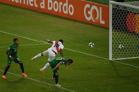 തോല്‍വി മുന്‍പില്‍ കണ്ട തുടക്കം, പക്ഷേ ദാ ഇവര്‍ക്ക് വേറെ പ്ലാനുണ്ടായിരുന്നു! തകര്‍പ്പന്‍ തിരിച്ചു വരവുമായി നോക്കൗട്ട് ഘട്ടത്തിലേക്ക് പെറു