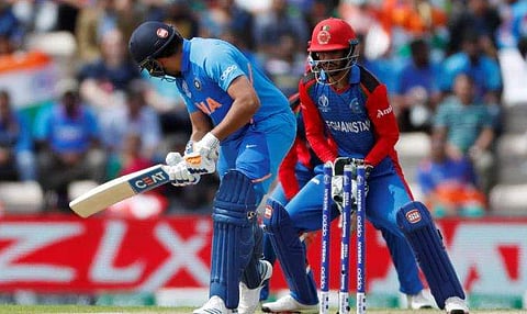 രോഹിത്തിന്റെ ഓഫ് സ്റ്റംപ് ഇളക്കി മുജീബ്, ഭാഗ്യം കൊണ്ട് രക്ഷപെട്ട് രാഹുല്‍; തിരിച്ച് അഫ്ഗാനിസ്ഥാനെ വിറപ്പിക്കാന്‍ ഇന്ത്യ