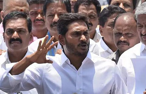 പഴയ മുഖ്യമന്ത്രിയുടെ ഓഫീസ് പൊളിച്ചുനീക്കാന്‍ ഉത്തരവിട്ട് ജഗന്‍