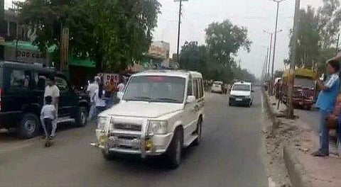പീഡനശ്രമം ചെറുത്തതിന് പ്രതികാരം ; ദലിത് കുടുംബത്തിലെ രണ്ടു സ്ത്രീകളെ കാര്‍ കയറ്റിക്കൊന്നു