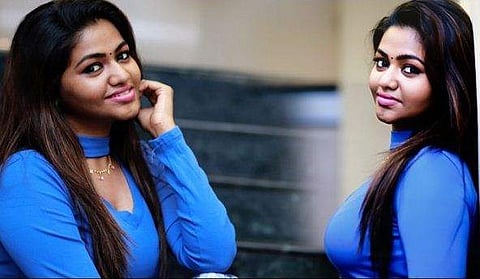 വിജയ് ദേവേരക്കൊണ്ടെ ചിത്രത്തിൽ അഭിനയിക്കാൻ വഴങ്ങിക്കൊടുക്കണം; സംവിധായകനെതിരെ നടി ശാലു 