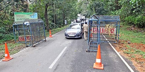 നിലയ്ക്കല്‍-പമ്പ റൂട്ടിലെ പൊലീസ് പരിശോധന/ ഫയല്‍ ചിത്രം