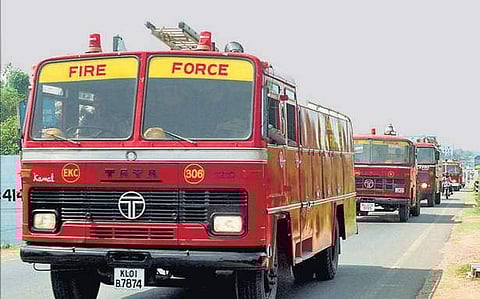 കുടുംബ വഴക്കിനിടെ ഭാര്യ കിണറ്റില്‍ ചാടി, ഭര്‍ത്താവ് ഫ്യൂരിഡാന്‍ കഴിച്ച് ആത്മഹത്യയ്ക്ക് ശ്രമിച്ചു: അവസാനം രക്ഷകരായി ഫയര്‍ ഫോഴ്‌സ്