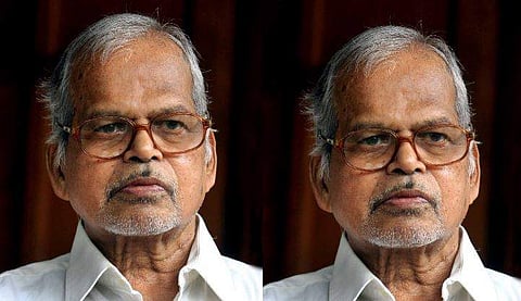 ആറ്റൂരിനെ കണ്ടു മടങ്ങുമ്പോള്‍: കരുണാകരന്‍ എഴുതുന്നു