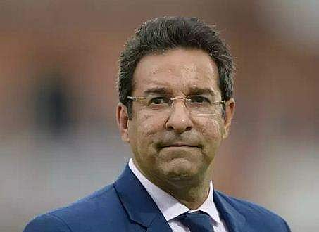 ദയാരഹിതമായി ചോദ്യം ചെയ്തു, അപമാനിച്ചു; മാഞ്ചസ്റ്റര്‍ വിമാനത്താവളത്തില്‍ നിന്ന് നേരിട്ട ദുരനുഭവത്തെ കുറിച്ച് വസീം അക്രം