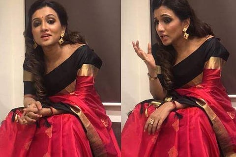 ഇത് മഞ്ജരിക്ക് മാത്രമേ കഴിയൂ: ആരാധകരുടെ ഹൃദയത്തിലേക്കിറങ്ങി ഗായിക