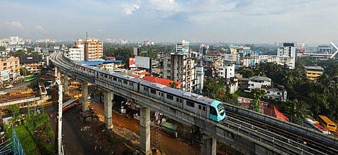 ''ഞങ്ങളിതാ തൈക്കൂടമെത്തി'' ; മെട്രോ കുതിപ്പ് വൈറ്റിലയിലേക്ക് ; ട്രയല്‍ റണ്‍ വിജയകരം