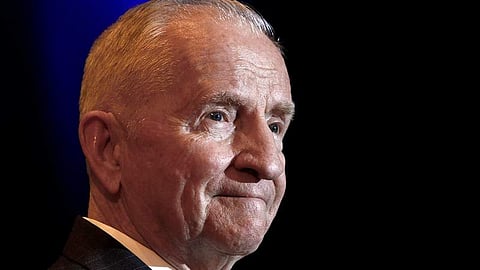 ശതകോടീശ്വരനും യുഎസ് പ്രസിഡൻഷ്യൽ സ്ഥാനാർത്ഥിയുമായിരുന്ന റോസ് പെരറ്റ് അന്തരിച്ചു 