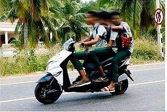 പ്രായമാകും മുമ്പേ മകന് ബൈക്ക് കൊടുത്തു; 'കുട്ടി ഡ്രൈവര്‍'ക്കും പിതാവിനും ശിക്ഷ