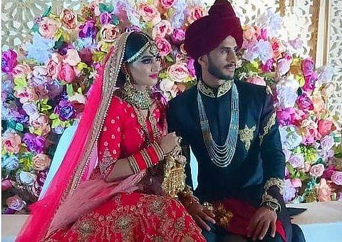 ഇന്ത്യയുടെ മരുമകനായി  പാക് ക്രിക്കറ്റ് താരം; വിവാഹത്തിന് ഇന്ത്യന്‍ പാട്ടിന് ചുവടുവെച്ച് ഹസന്‍ അലി