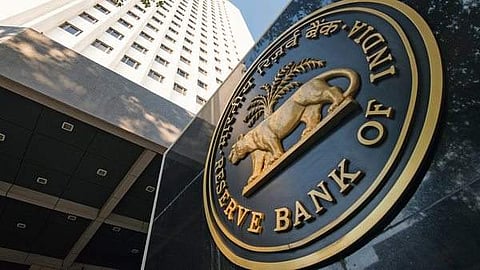 ആശ്വാസ നടപടിയുമായി ആര്‍ബിഐ; 1.76 ലക്ഷം കോടി രൂപ കേന്ദ്ര സര്‍ക്കാരിന് കൈമാറും
