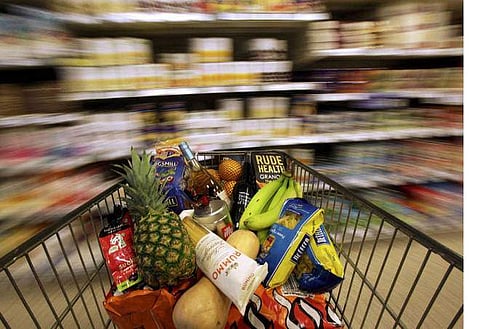 വിറ്റ സാധനം തിരിച്ചെടുക്കില്ലെന്ന് കടക്കാരന് പറയാനാകില്ല; നിബന്ധന ബില്ലിലും വേണ്ടെന്ന് ഹൈക്കോടതി 