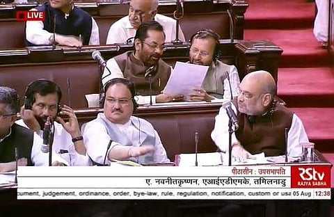 ഗവര്‍ണറുടെ ശുപാര്‍ശ കശ്മീരികളുടെ ഹിതമോ? നിയമവൃത്തങ്ങളില്‍ ചര്‍ച്ച; കേന്ദ്ര നടപടി കോടതിയിലേക്ക്?