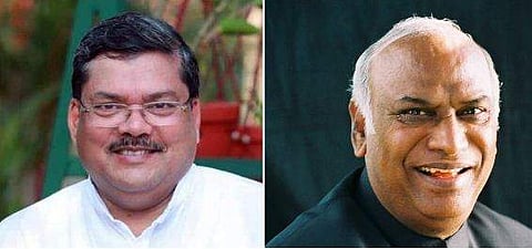 കോൺ​ഗ്രസ് അധ്യക്ഷനെ നാളെ പ്രഖ്യാപിക്കും; അന്തിമ പട്ടികയിൽ നാല് പേരുകൾ