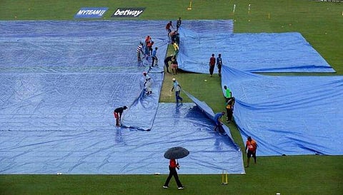 മഴ കളിച്ചു; ഇന്ത്യ-വിന്‍ഡീസ് ഒന്നാം ഏകദിനം ഉപേക്ഷിച്ചു 