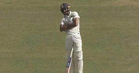 ടീമിലെടുക്കാന്‍ ഇനിയും എന്ത് ചെയ്യണം? ഇരട്ട ശതകം, ഗംഭീറിനെ മറികടന്ന് റെക്കോര്‍ഡ്; ശുഭ്മാന്‍ ഗില്ലിന്റെ ബാറ്റ് സംസാരിച്ചുകൊണ്ടിരിക്കുന്നു