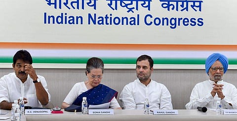 ആര്‍എസ്എസ് മാതൃകയിലേക്ക് കോണ്‍ഗ്രസ് ; സംഘടനാ സംവിധാനം ഉടച്ചുവാര്‍ക്കും ; പ്രേരക് മാരെ നിയമിക്കുന്നു