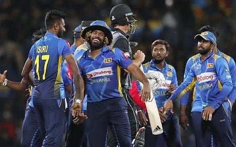 പാക് പര്യടനത്തില്‍ നിന്ന് പിന്മാറി 10 ലങ്കന്‍ താരങ്ങള്‍; പര്യടനം ഉപേക്ഷിക്കാതെ ശ്രീലങ്കന്‍ ക്രിക്കറ്റ് ബോര്‍ഡ്‌