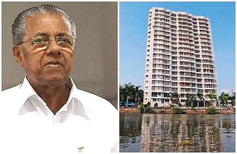 മരട് ഫ്ളാറ്റ് കേസിൽ പരിസ്ഥിതി മന്ത്രാലയം കക്ഷി ചേരണം; കേന്ദ്രമന്ത്രിയോട്  ആവശ്യപ്പെട്ട് മുഖ്യമന്ത്രി