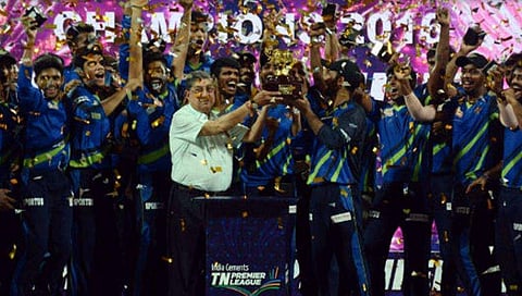 വി ബി ചന്ദ്രശേഖറിന്റെ ആത്മഹത്യയ്ക്ക് പിന്നില്‍ ബെറ്റിംഗ് ലോബി?: ഒരു ഐപിഎല്‍ താരവും കോച്ചും സംശയനിഴലില്‍; തമിഴ്‌നാടിന് പിന്നാലെ മുംബൈ, കര്‍ണാടക ടി-20 ലീഗുകളും നിരീക്ഷണത്തില്‍