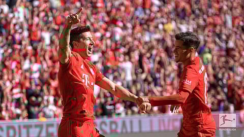 'ലെവന്‍ഗോള്‍സ്‌കി'; സ്വന്തം തട്ടകത്തില്‍ നാലടിച്ച് ബയേണിന്റെ ജയം; ജര്‍മനിയില്‍ കന്നി ഗോളുമായി കുട്ടീഞ്ഞോ