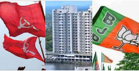 കോടതി സ്വരം കടുപ്പിച്ചതോടെ രാഷ്ട്രീയപാർട്ടികൾ പിന്മാറി ; സമരപ്പന്തലിലെ കൊടികൾ എടുത്തുമാറ്റി; ഫ്ലാറ്റുടമകളുടെ സമരം ഇനി ഒറ്റയ്ക്ക്