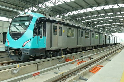 കൊച്ചി മെട്രോ ഇനി തൈക്കൂടം വരെ; ഉദ്ഘാടനം നിര്‍വഹിച്ച് പിണറായി (വീഡിയോ) 