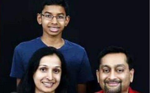 കാ​ർ റോഡില്‍നിന്നു തെന്നിമാറി ത​ടാ​ക​ത്തി​ൽ താണു; അമേരിക്കയിൽ മലയാളി കുടുംബത്തിന് ദാരുണാന്ത്യം 