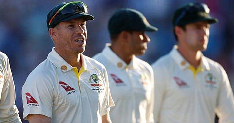 വീണ്ടും ചതിയന്‍ വിളി, വാര്‍ണറുടെ പ്രതികരണത്തിന് ആരാധകരുടെ കയ്യടി