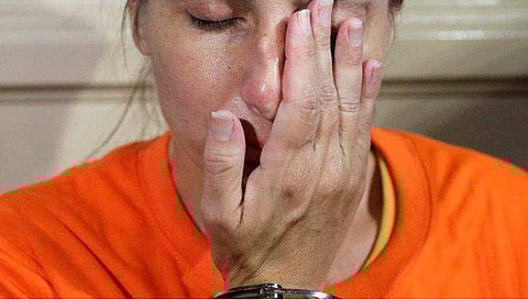 ആറ് ദിവസം പ്രായമായ കുഞ്ഞിനെ ബാഗിലാക്കി യുവതി എയര്‍പോര്‍ട്ടില്‍; പൊലീസ് പിടികൂടി