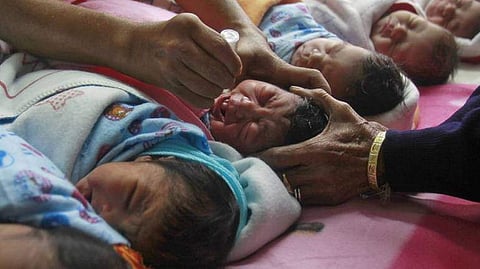 പൾസ് പോളിയോ തുളളിമരുന്ന് ഞായറാഴ്ച, നൽകുന്നത് കാൽ കോടിയോളം കുഞ്ഞുങ്ങൾക്ക് 