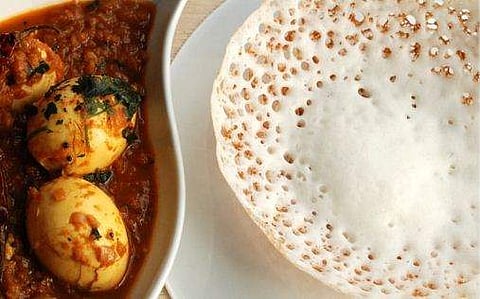 റെയിൽവേ സ്റ്റേഷനുകളിൽ ഇനി അപ്പവും മുട്ടക്കറിയും പഴംപൊരിയും ഒന്നും കിട്ടില്ല; പകരം കിട്ടുന്നത് ഇവ