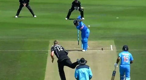 ഇന്ത്യയുടെ ഭാവിയെ വീഴ്ത്തി കീവീസിന്റെ വരുംകാല സ്പീഡ് സ്റ്റാര്‍; പൃഥ്വിക്ക് പാടെ പിഴച്ചു