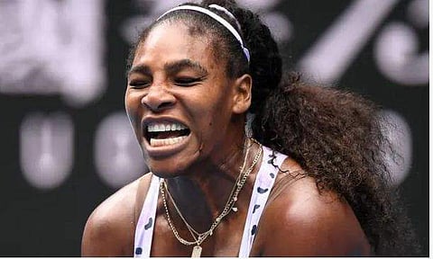 സെറിന വില്യംസിന് ഞെട്ടിക്കുന്ന തോല്‍വി, മൂന്നാം റൗണ്ടില്‍ പുറത്ത്, തകര്‍ത്തത് ചൈനീസ് കരുത്ത് 