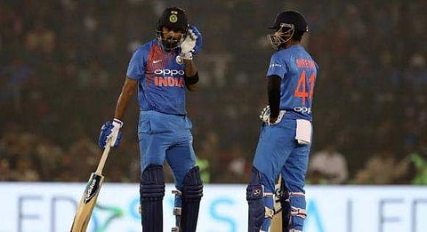 ഇന്ത്യയുടെ പുതുതലമുറ അത്ഭുതപ്പെടുത്തുന്നു; ശ്രേയസിനേയും രാഹുലിനേയും ചൂണ്ടി ബാറ്റിങ് കോച്ച് 