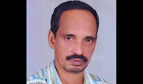 'ഒരാള്‍, ഒരിടം, രണ്ടു യാത്ര'- പിഎ നാസിമുദ്ദീന്‍ എഴുതിയ കവിത