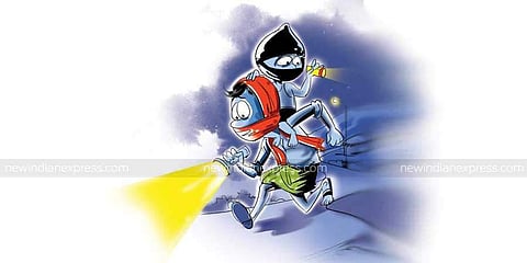 ഇത്തവണ ഓംലെറ്റും കട്ടന്‍ ചായയും ഒഴിവാക്കി; അകത്തുകയറിയ കള്ളന്റെ 'വെറൈറ്റികള്‍'; വിരുതില്‍ അമ്പരന്ന് പൊലീസ് 