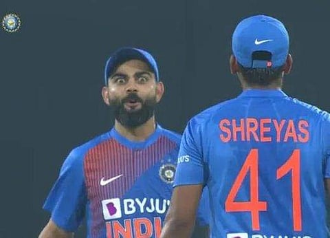 തുടക്കത്തിലെ കാലിടറി ഇന്ത്യ;  രണ്ട് വിക്കറ്റുകള്‍ വീണു; കോലിയും അയ്യരും ക്രീസില്‍