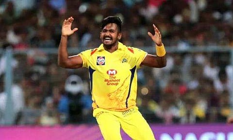 ഐപിഎല്ലില്‍ ആദ്യമായി കോവിഡ് പ്രോട്ടോക്കോള്‍ ലംഘനം; ബയോ ബബിളിന് പുറത്ത് കടന്ന് കെ എം ആസിഫ്