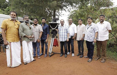 'അപൂർവ്വങ്ങളിൽ അത്യപൂർവ്വമായ ഈ ദിനത്തിൽ 'കൊത്ത്' തുടങ്ങുകയാണ്', സന്തോഷം പങ്കുവെച്ച് രഞ്ജിത്ത്