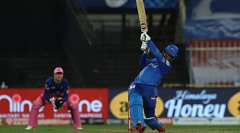 എന്നെ മികച്ച ഫിനിഷറാക്കാന്‍ ഇറങ്ങി തിരിച്ചിരിക്കുകയാണ് പോണ്ടിങ്, പുള്‍ ഷോട്ടിലാണ് ഇപ്പോള്‍ 'പണി'; ഹെറ്റ്മയര്‍ 