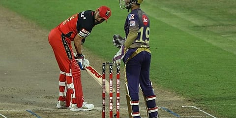 ബാറ്റ് ചെയ്യുമ്പോള്‍ വെള്ള ഷൂസ് ധരിക്കണം, അന്ധവിശ്വാസത്തെ കുറിച്ച് കോഹ്‌ലി