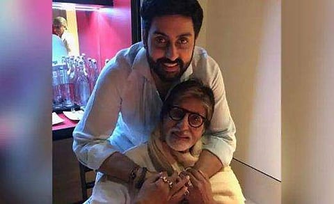 'ആ അമിതാഭ് ബച്ചന്‍ ഡ്യൂപ്ലിക്കേറ്റ്'- ബിഗ് ബി ആശുപത്രിയിലാണെന്ന പ്രചാരണങ്ങളില്‍ പ്രതികരിച്ച് അഭിഷേക്