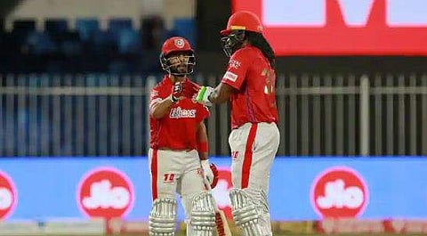 'അടുത്തെങ്ങും വിരമിക്കില്ല', നിലപാട് വ്യക്തമാക്കി ക്രിസ് ഗെയ്ല്‍ 