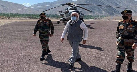 ചൈനയെയും പാകിസ്ഥാനെയും നേരിടാന്‍ ഇന്ത്യന്‍ സൈന്യത്തെ അടിമുടി പരിഷ്‌കരിക്കുന്നു; അഞ്ച് തിയേറ്റര്‍ കമാന്‍ഡുകളായി വിഭജിക്കും, അമേരിക്കന്‍ 'മാതൃക' 