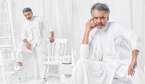 തമാശക്കാരൻ മാത്രമല്ല! സോൾട്ട് ആൻഡ് പെപ്പർ ലുക്കിൽ മാസായി വിവേക്; വൈറലായി ഫോട്ടോഷൂട്ട്